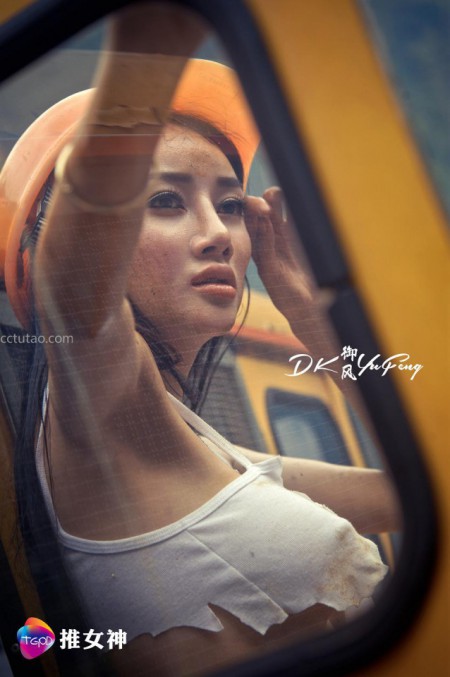 14580401607Qt5