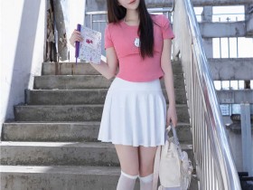 [XiuRen秀人网] 2024.04.26 No.8457 鱼子酱Fish 粉色上衣，搭配一条性感的白色短裙[80+1P]
