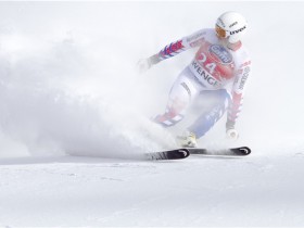 滑雪运动电脑高清壁纸